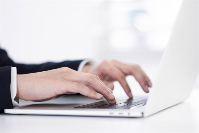 新型コロナウィルス 持続化給付金